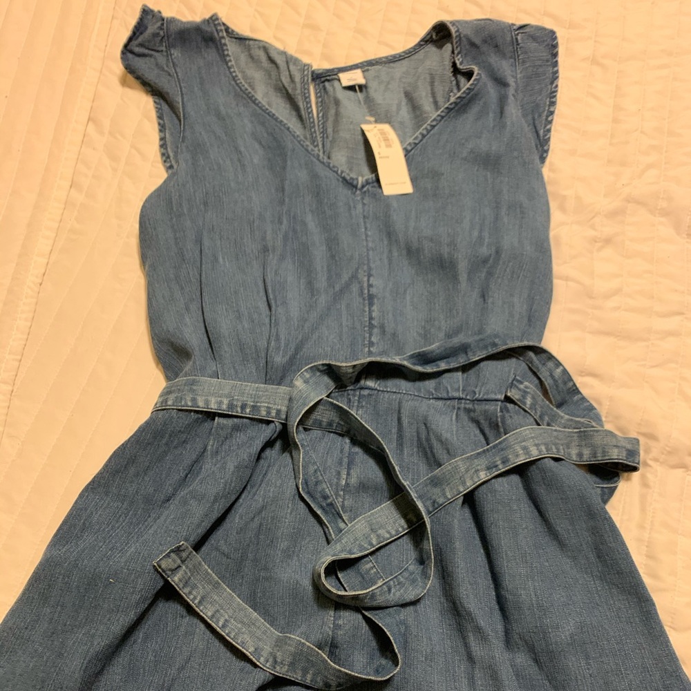 Old Navy romper. Size S petite